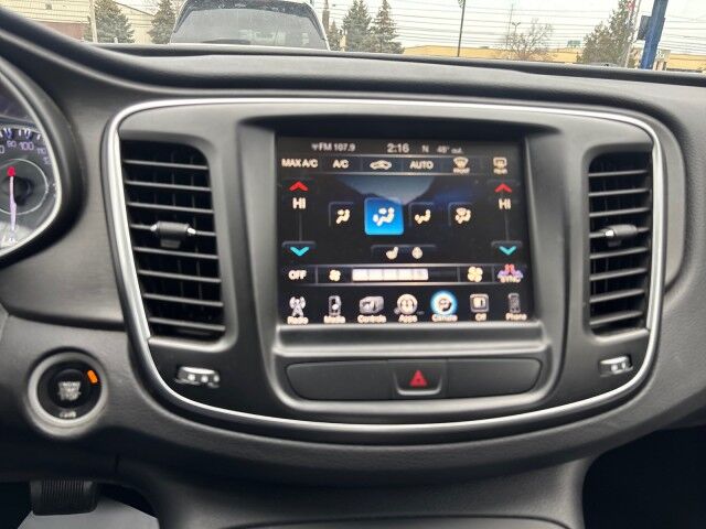 2017 Chrysler 200 Limited Platinum Cleveland OH