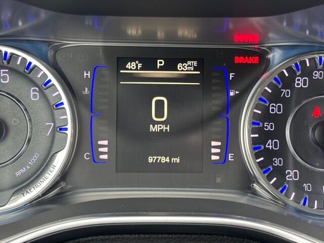 2017 Chrysler 200 Limited Platinum Cleveland OH