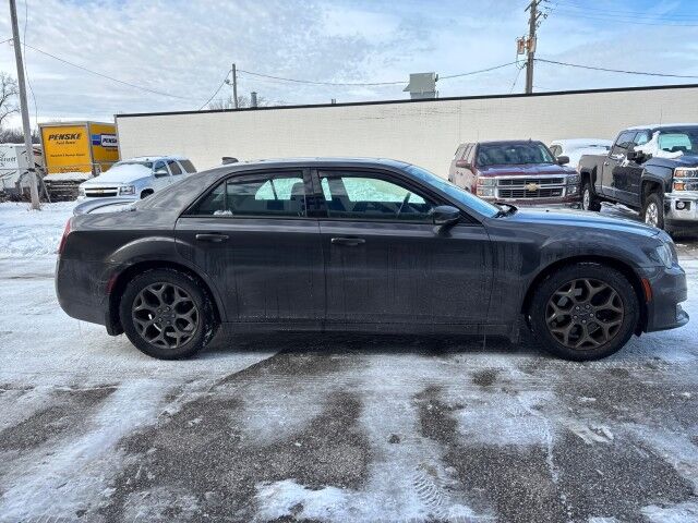 2017 Chrysler 300 300S Cleveland OH