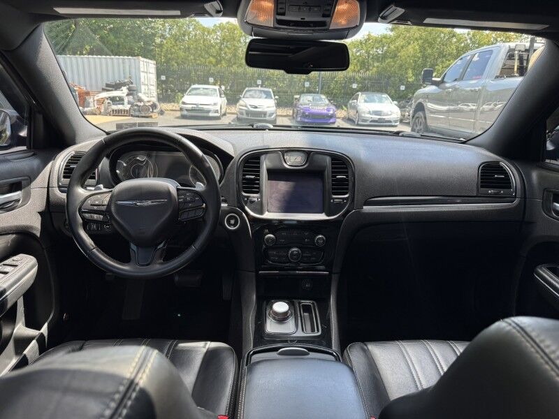 2017 Chrysler 300 300S Willow Grove PA