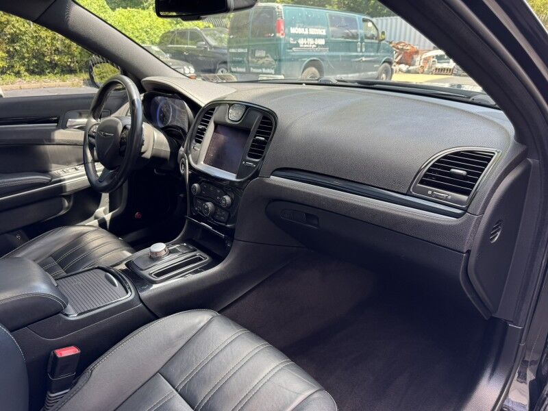 2017 Chrysler 300 300S Willow Grove PA