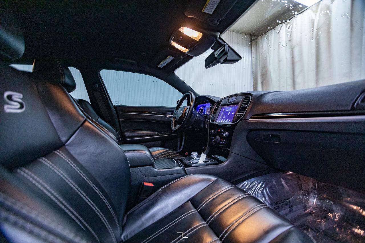 2017 Chrysler 300 AWD S Leather BCam Red Deer AB