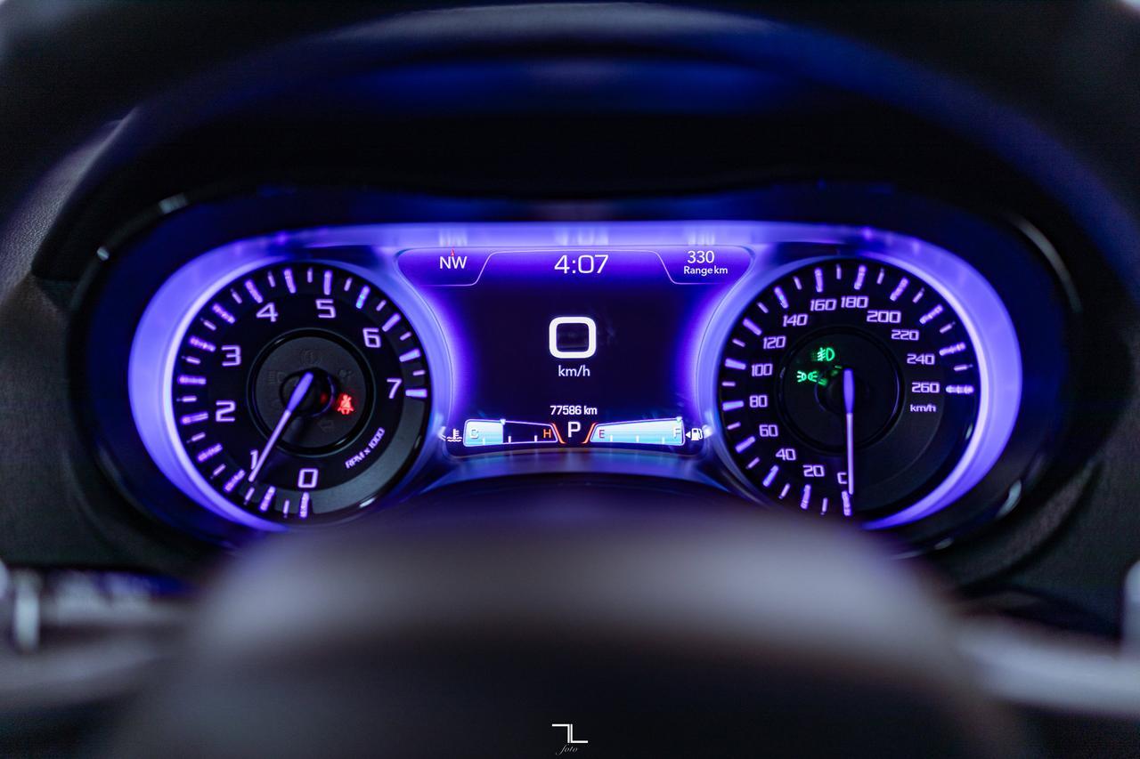 2017 Chrysler 300 AWD S Leather BCam Red Deer AB