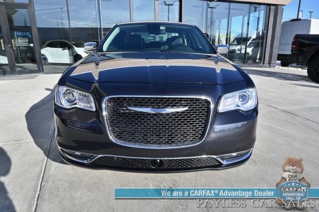 2017 Chrysler 300 C