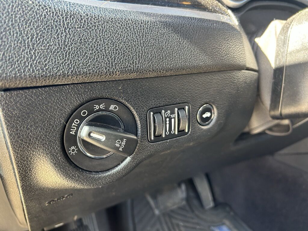 2017 Chrysler 300 C Crestwood KY