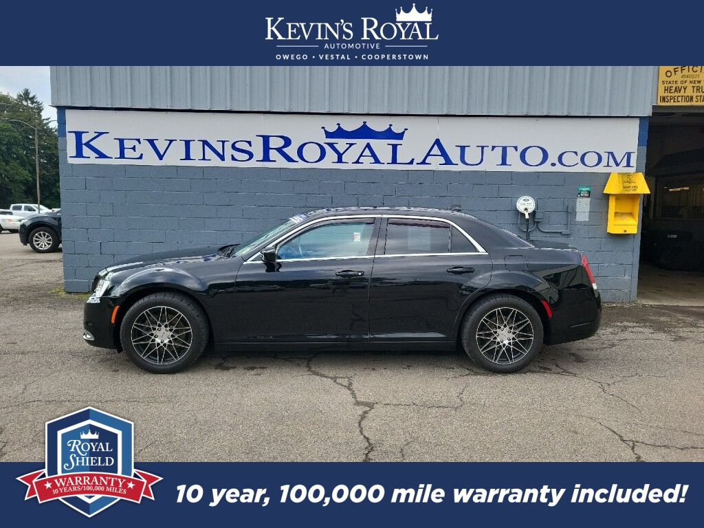 2017 Chrysler 300 Limited SOLD