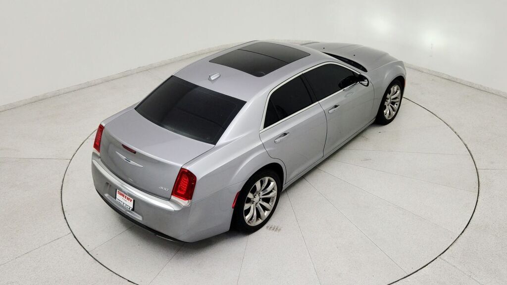 2017 Chrysler 300 Limited Laurel MD