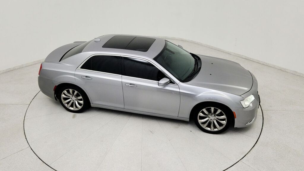 2017 Chrysler 300 Limited Laurel MD