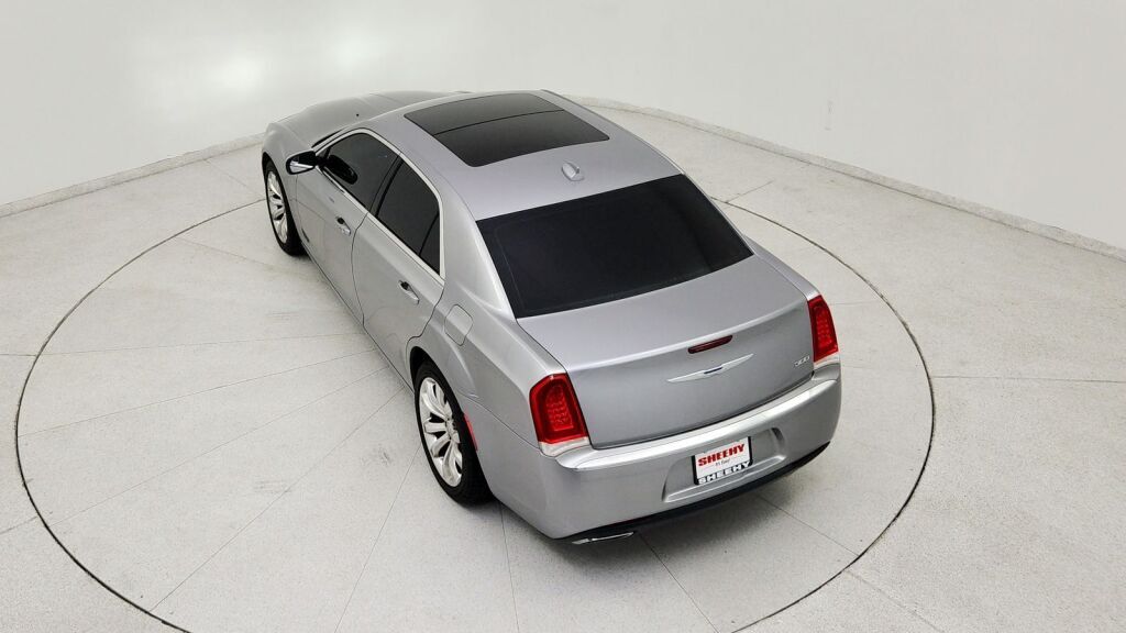 2017 Chrysler 300 Limited Laurel MD