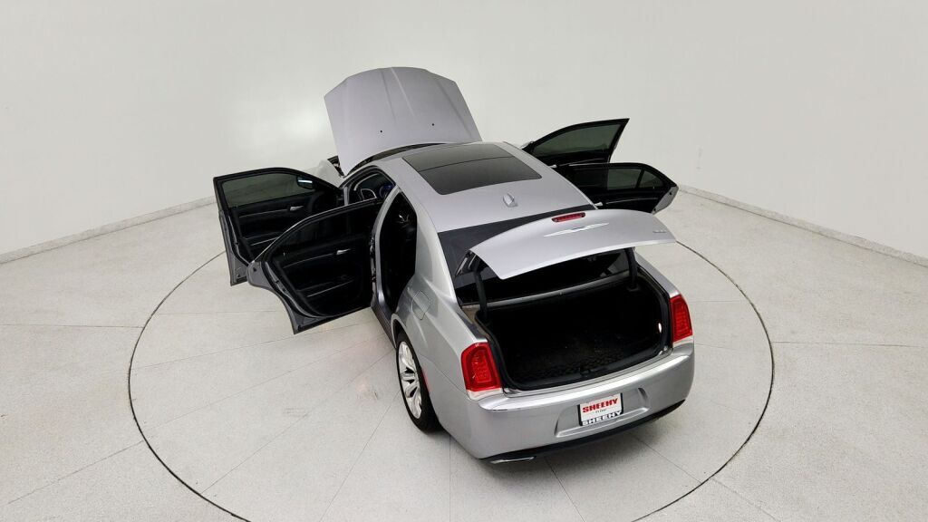 2017 Chrysler 300 Limited Laurel MD