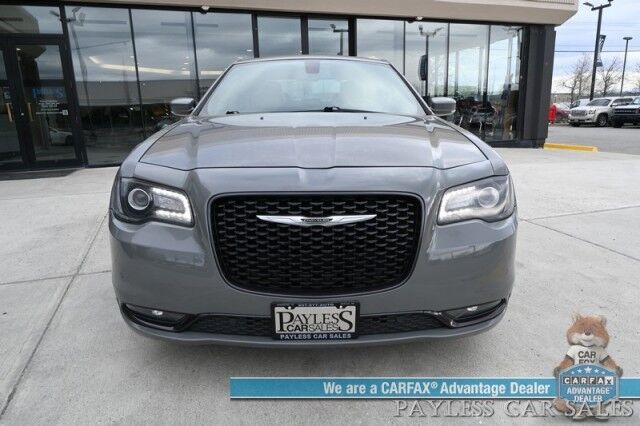 2017 Chrysler 300 S