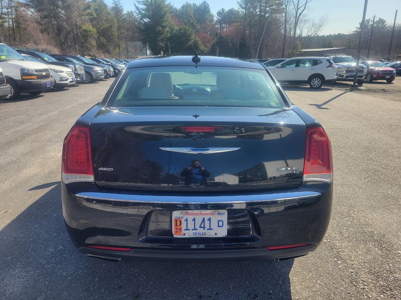 2017 Chrysler 300C AWD Charlton MA