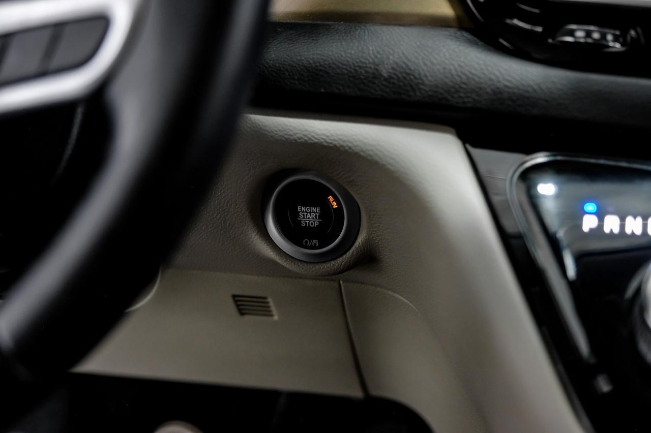 2017 Chrysler Pacifica HYBRID PREMIUM BLIND SPOT ASSIST TV ENTERTAINMENT LEATHER HEATED Carrollton TX