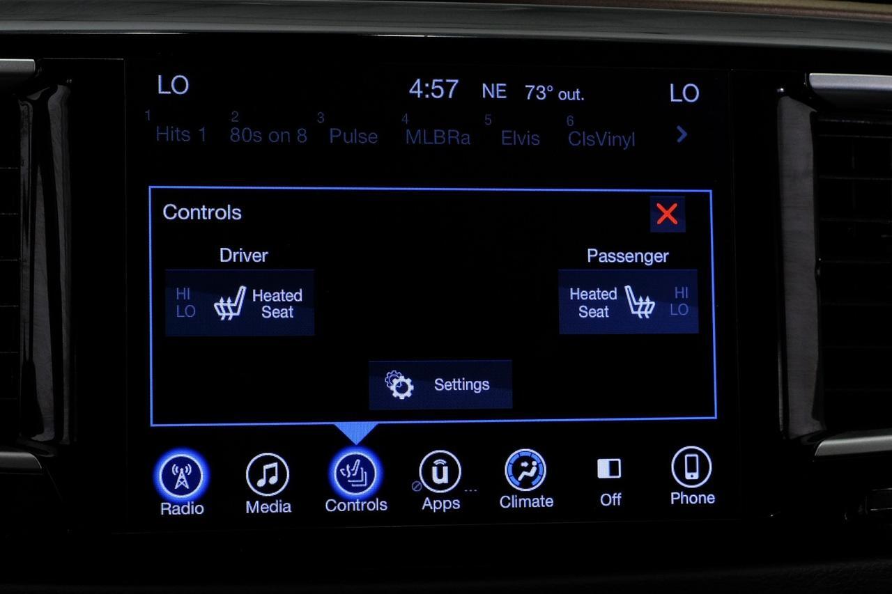 2017 Chrysler Pacifica HYBRID PREMIUM BLIND SPOT ASSIST TV ENTERTAINMENT LEATHER HEATED Carrollton TX