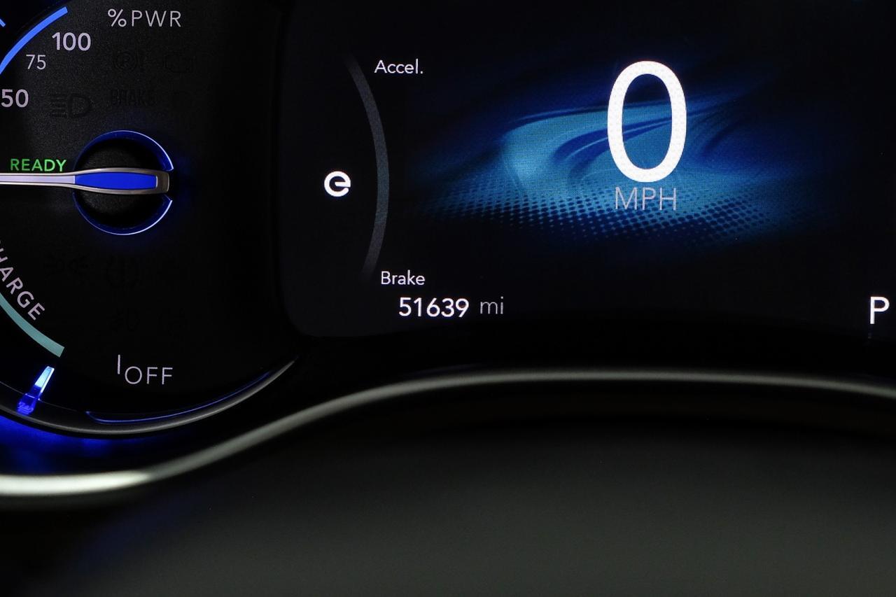 2017 Chrysler Pacifica HYBRID PREMIUM BLIND SPOT ASSIST TV ENTERTAINMENT LEATHER HEATED Carrollton TX