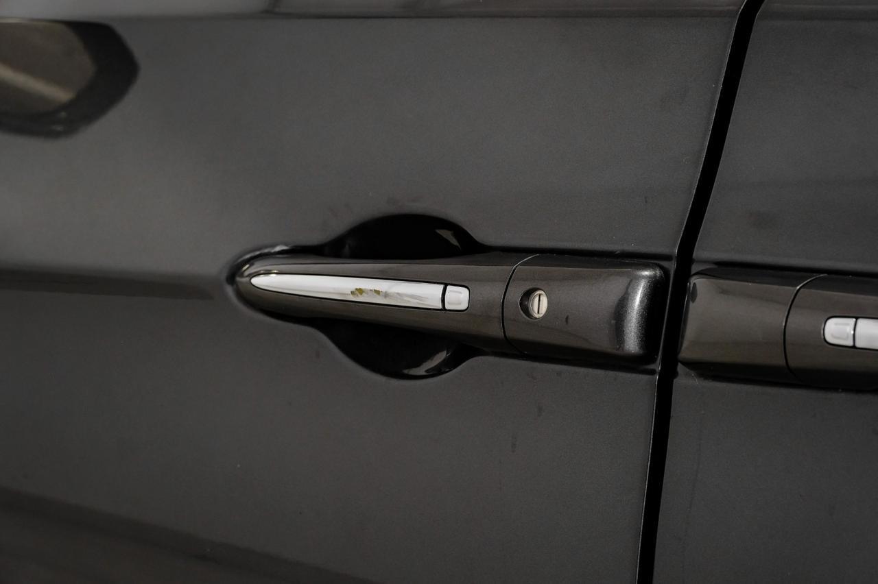 2017 Chrysler Pacifica HYBRID PREMIUM BLIND SPOT ASSIST TV ENTERTAINMENT LEATHER HEATED Carrollton TX