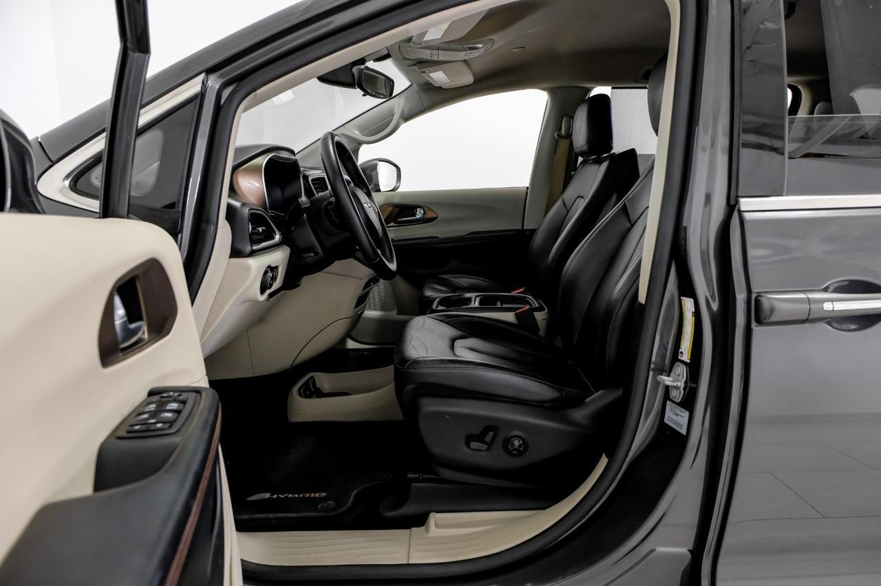 2017 Chrysler Pacifica HYBRID PREMIUM BLIND SPOT ASSIST TV ENTERTAINMENT LEATHER HEATED Carrollton TX