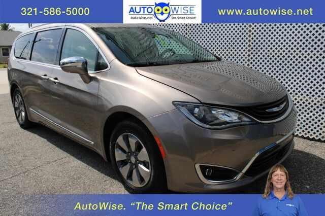 2017 Chrysler Pacifica Hybrid Platinum