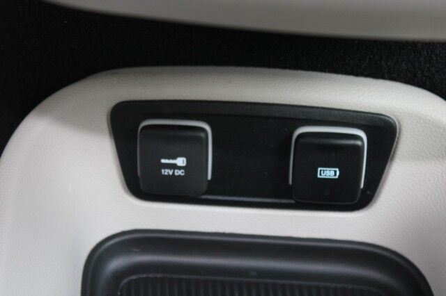 2017 Chrysler Pacifica Hybrid Platinum Melbourne FL