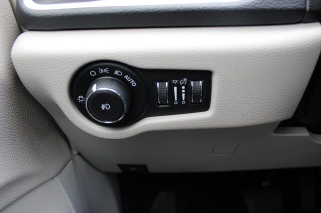 2017 Chrysler Pacifica Hybrid Platinum Melbourne FL