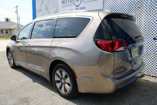 2017 Chrysler Pacifica Hybrid Platinum Melbourne FL