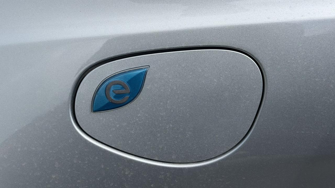 2017 Chrysler Pacifica Hybrid Platinum New Braunfels TX