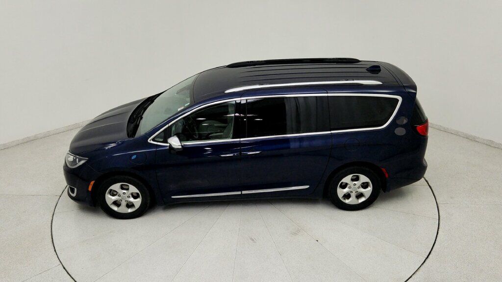 2017 Chrysler Pacifica Hybrid Platinum Laurel MD