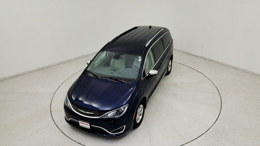 2017 Chrysler Pacifica Hybrid Platinum Laurel MD