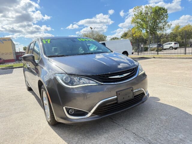 2017 Chrysler Pacifica Hybrid