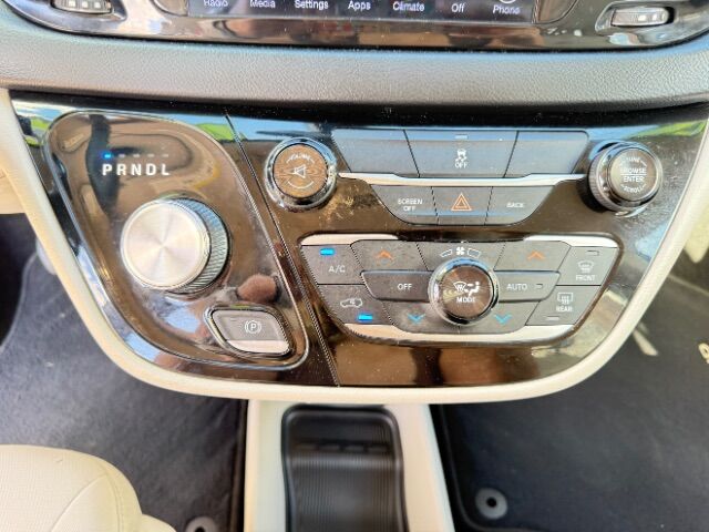 2017 Chrysler Pacifica Hybrid Touring Plus Houston TX