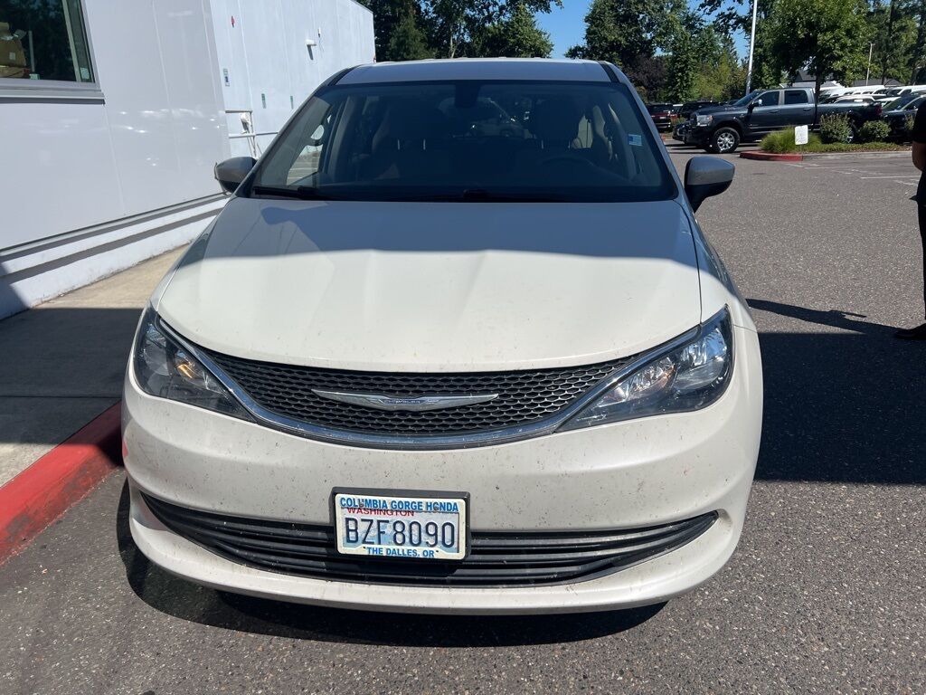 2017 Chrysler Pacifica LX Gresham OR