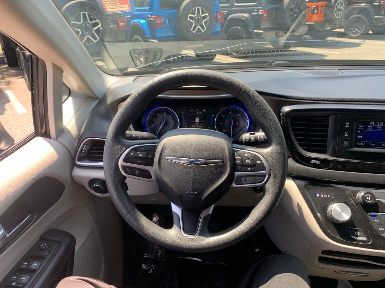 2017 Chrysler Pacifica LX Dartmouth MA
