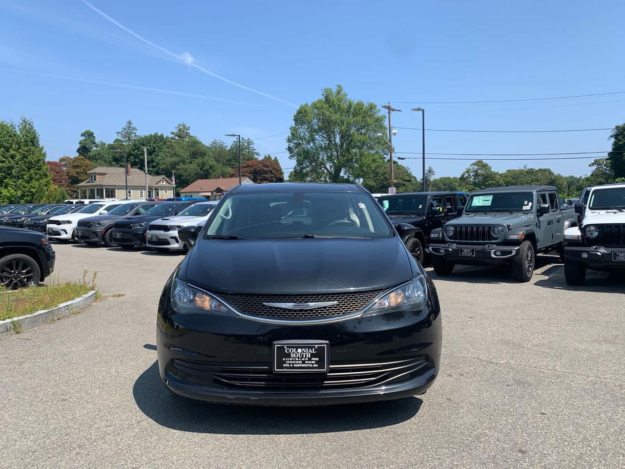 2017 Chrysler Pacifica LX Dartmouth MA