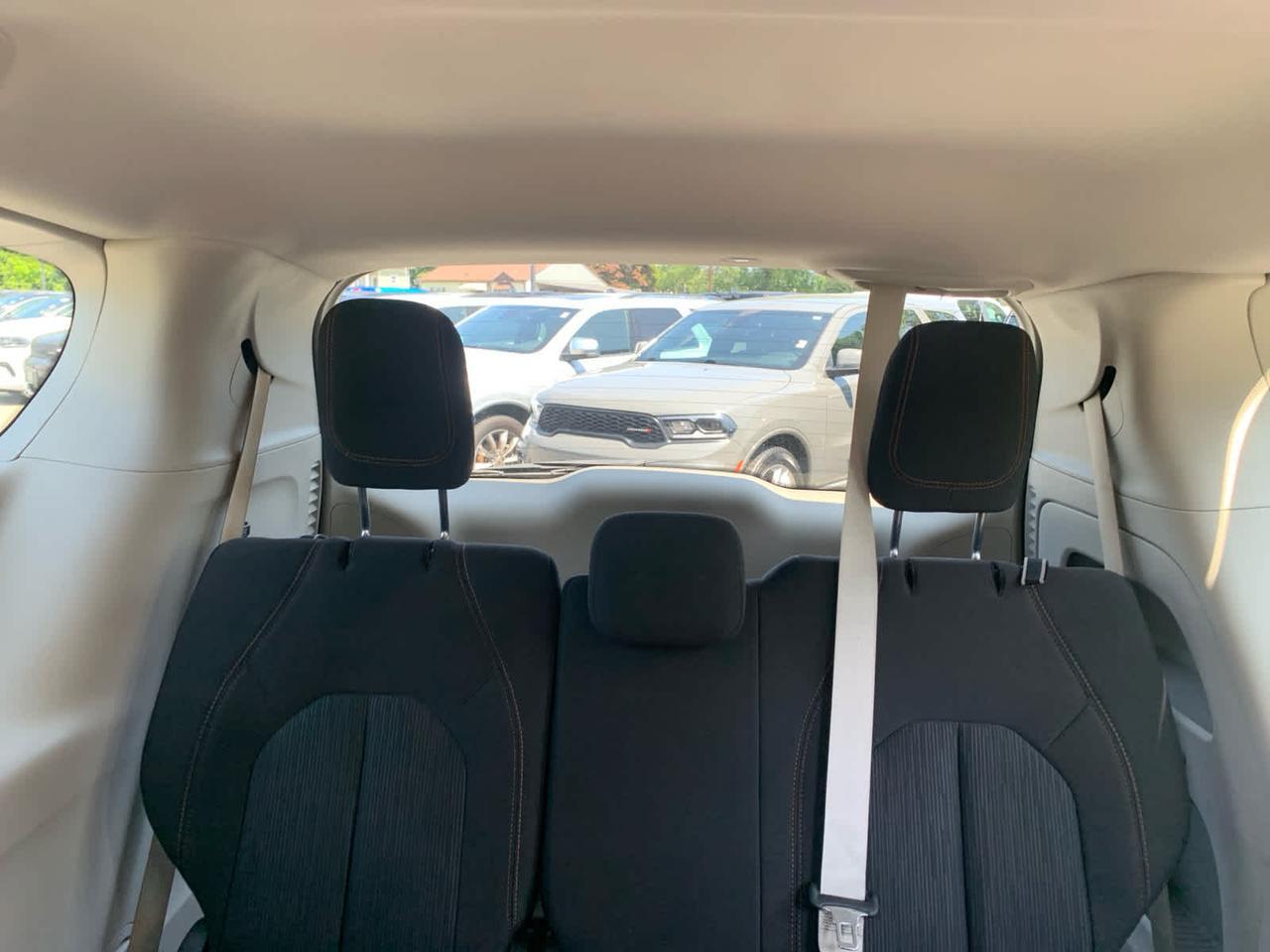 2017 Chrysler Pacifica LX Dartmouth MA