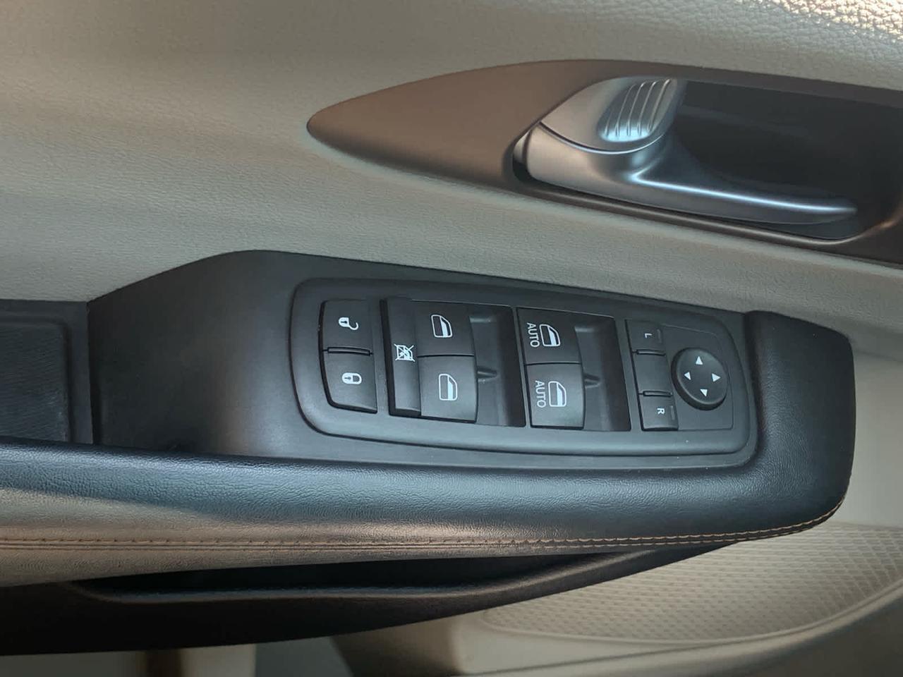 2017 Chrysler Pacifica LX Dartmouth MA