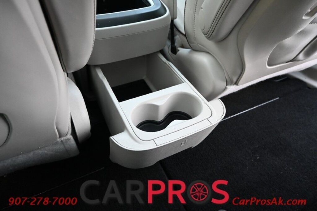 2017 Chrysler Pacifica Limited - Heated & Cooled Front Leather Seats - Second Row Heated Seats - Heated Steering Wheel - 3rd Row - Seats 7 - Remote Start - Blu-Ray Player w/ Seatback Video Screens - Harman/Kardon Speakers - Dual Sunroof Anchorage AK