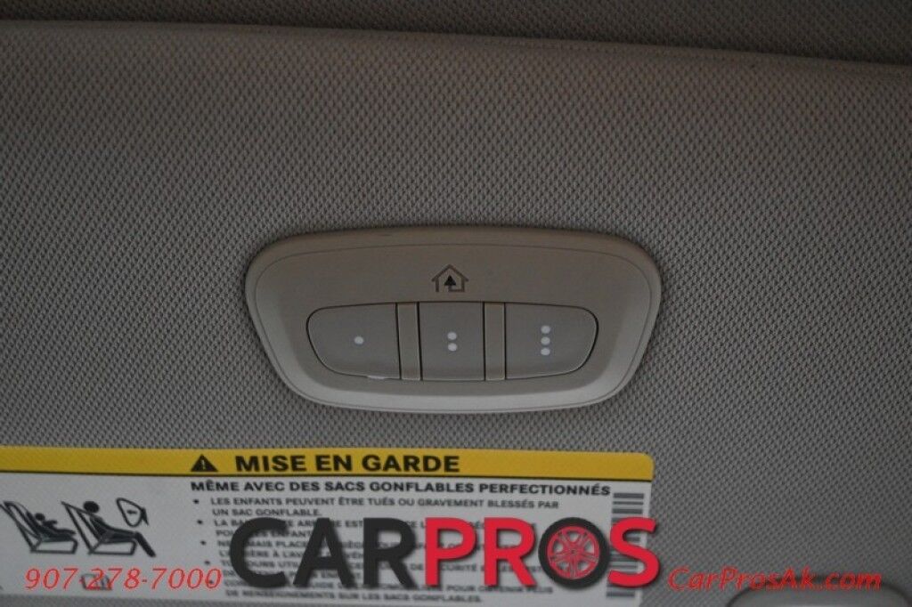 2017 Chrysler Pacifica Limited - Heated & Cooled Front Leather Seats - Second Row Heated Seats - Heated Steering Wheel - 3rd Row - Seats 7 - Remote Start - Blu-Ray Player w/ Seatback Video Screens - Harman/Kardon Speakers - Dual Sunroof Anchorage AK