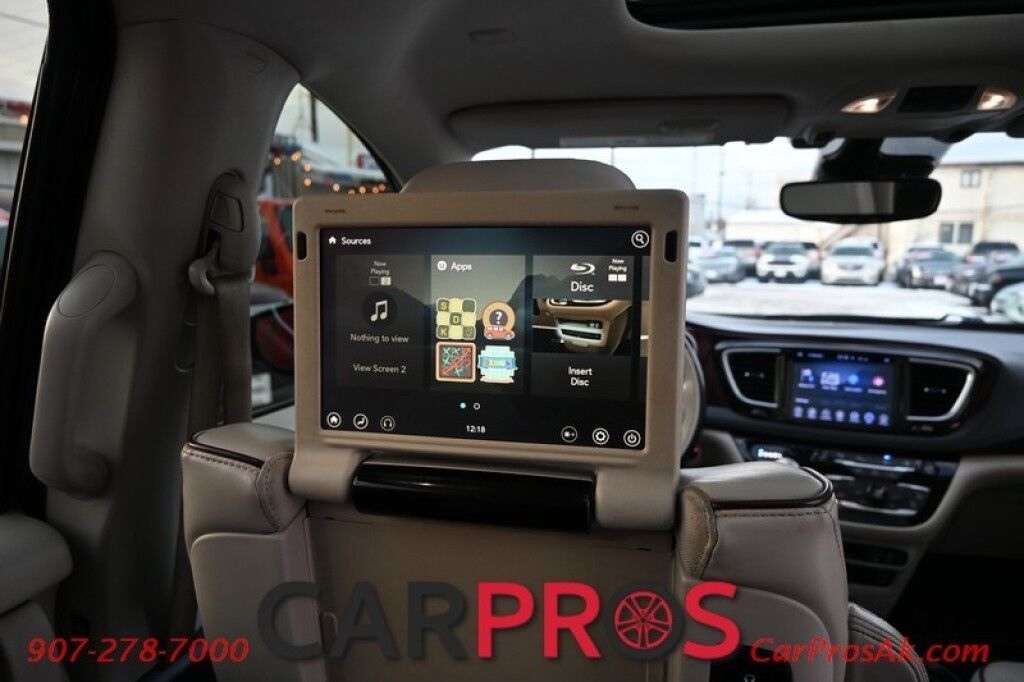 2017 Chrysler Pacifica Limited - Heated & Cooled Front Leather Seats - Second Row Heated Seats - Heated Streering Wheel - 3rd Row - Seats 7 - Remote Start - Blu-Ray Player w/ Seatback Video Screens - Harman/Kardon Speakers - Dual Sunroof Anchorage AK