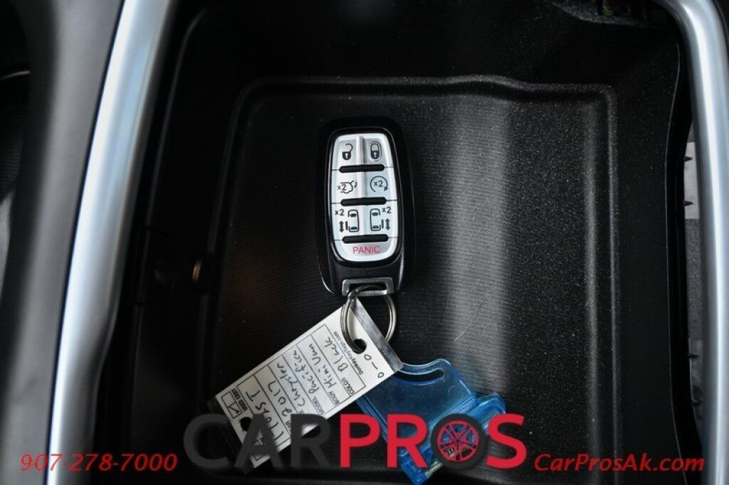 2017 Chrysler Pacifica Limited - Heated & Cooled Front Leather Seats - Second Row Heated Seats - Heated Streering Wheel - 3rd Row - Seats 7 - Remote Start - Blu-Ray Player w/ Seatback Video Screens - Harman/Kardon Speakers - Dual Sunroof Anchorage AK