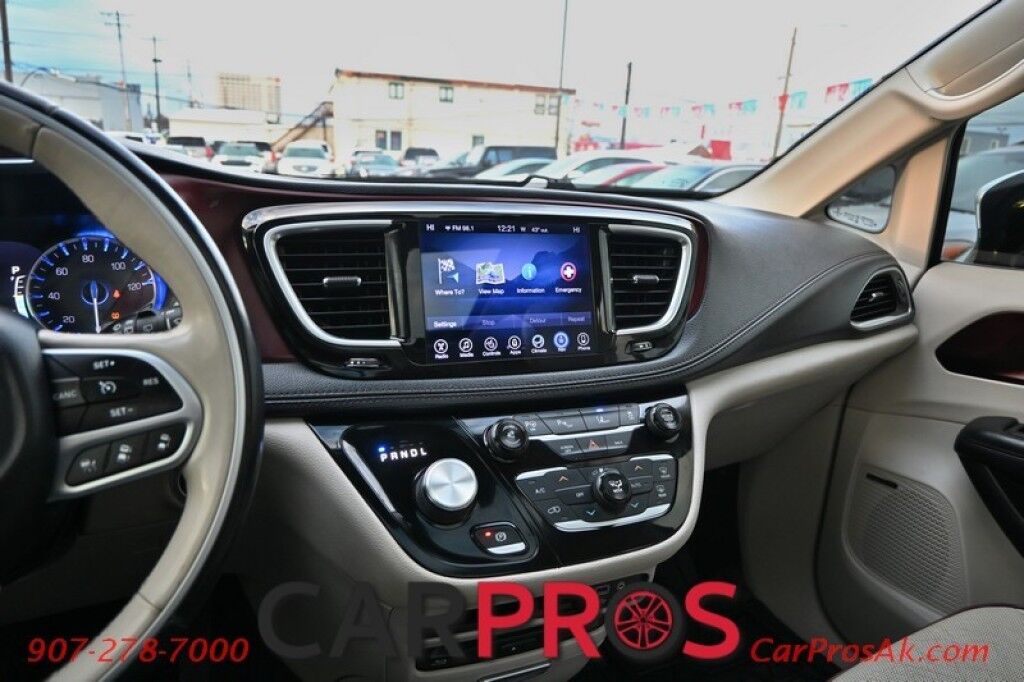 2017 Chrysler Pacifica Limited - Heated & Cooled Front Leather Seats - Second Row Heated Seats - Heated Streering Wheel - 3rd Row - Seats 7 - Remote Start - Blu-Ray Player w/ Seatback Video Screens - Harman/Kardon Speakers - Dual Sunroof Anchorage AK