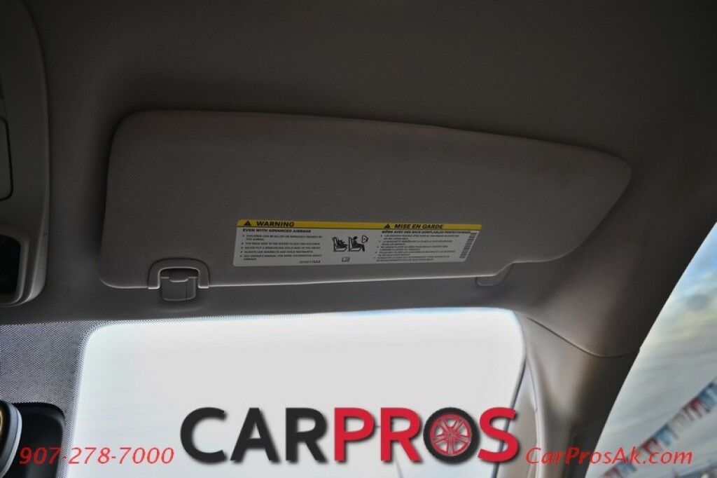 2017 Chrysler Pacifica Limited - Heated & Cooled Front Leather Seats - Second Row Heated Seats - Heated Streering Wheel - 3rd Row - Seats 7 - Remote Start - Blu-Ray Player w/ Seatback Video Screens - Harman/Kardon Speakers - Dual Sunroof Anchorage AK