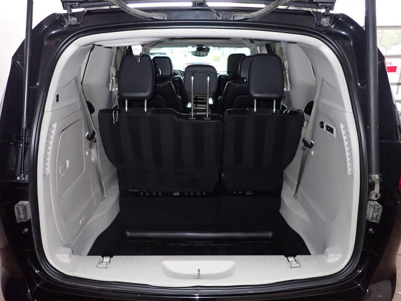 2017 Chrysler Pacifica Limited 4DR PASS VAN LEATHER NAVI SUNROOF Listowel ON