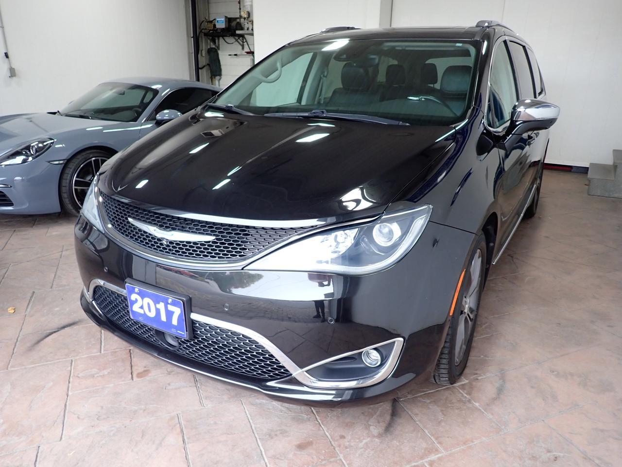 2017 Chrysler Pacifica Limited 4DR PASS VAN LEATHER NAVI SUNROOF Listowel ON