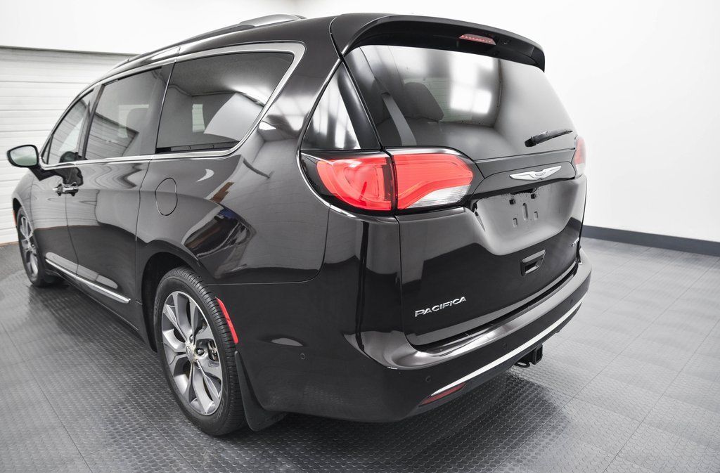 2017 Chrysler Pacifica Limited Akron OH