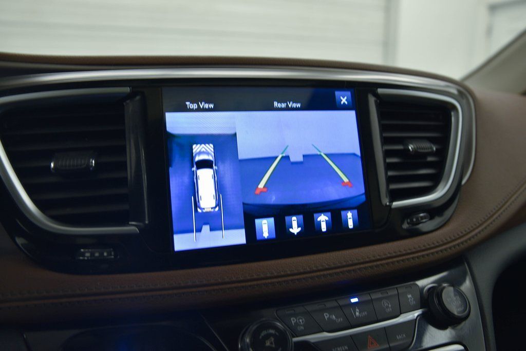 2017 Chrysler Pacifica Limited Akron OH