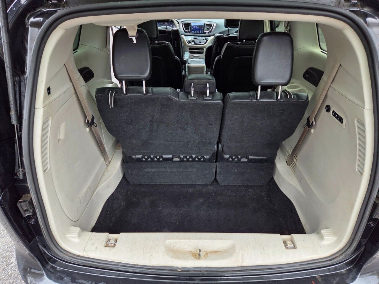 2017 Chrysler Pacifica Limited Charlton MA