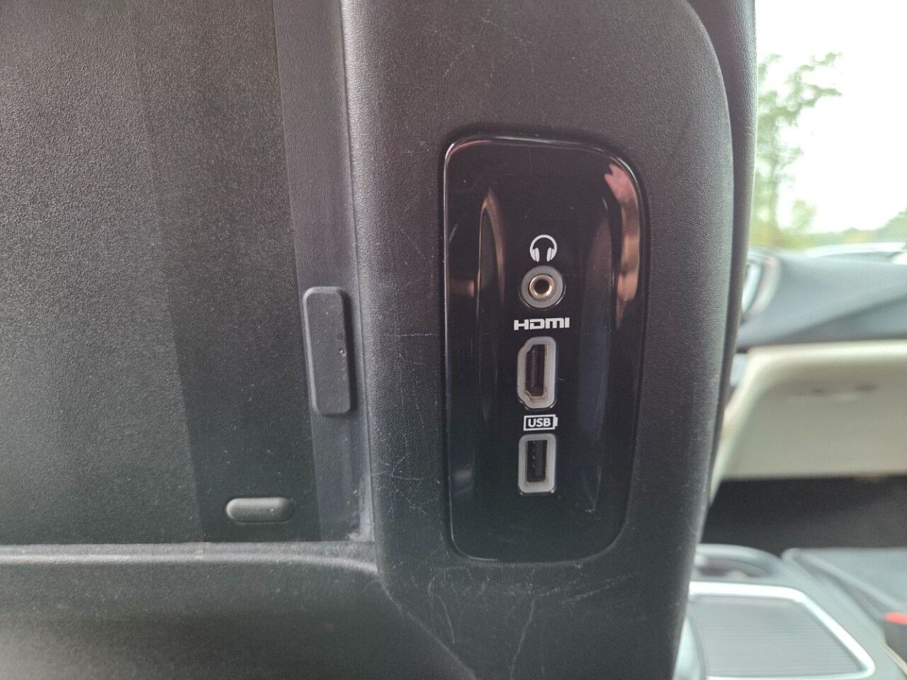 2017 Chrysler Pacifica Limited Charlton MA