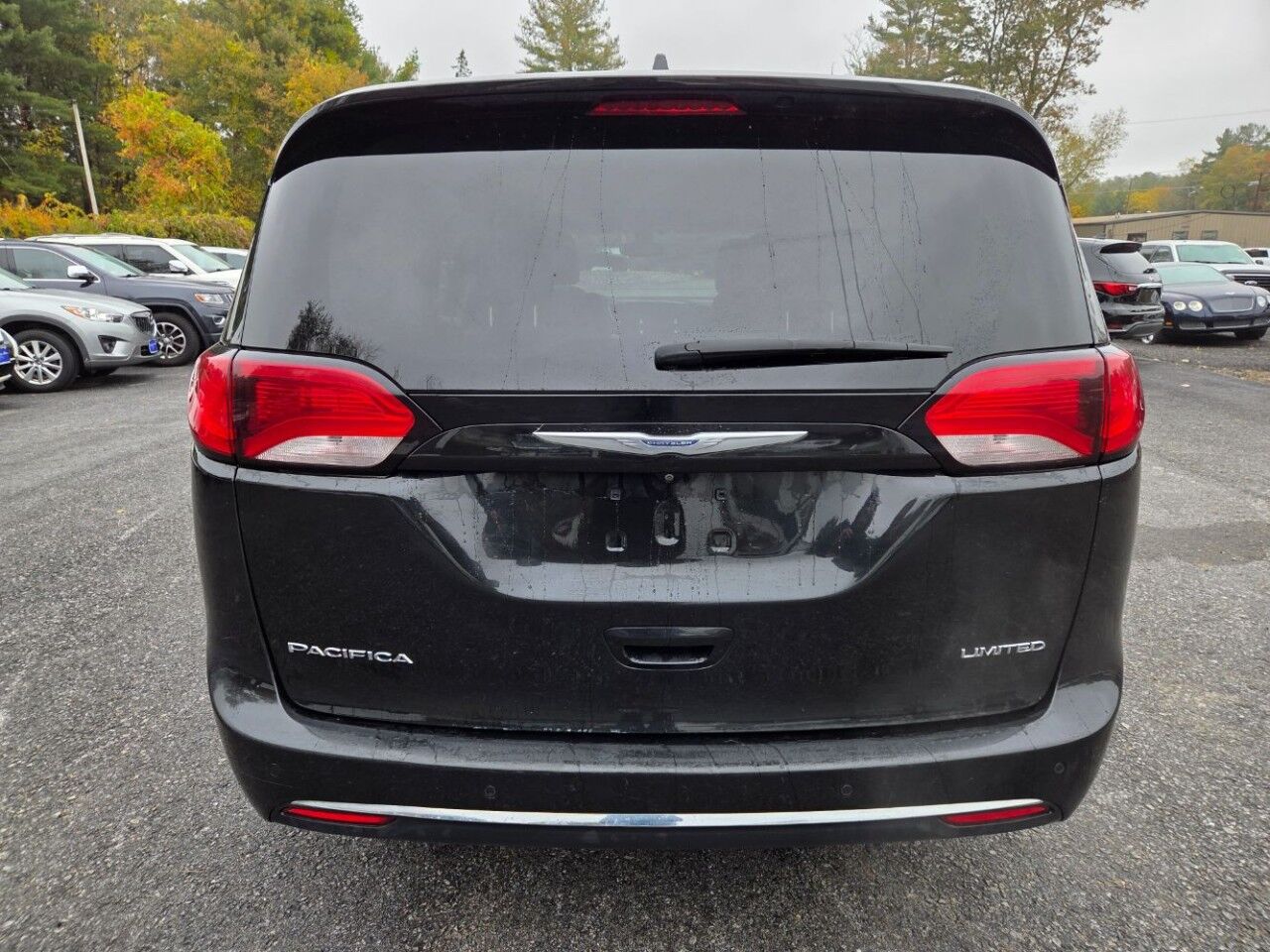 2017 Chrysler Pacifica Limited Charlton MA