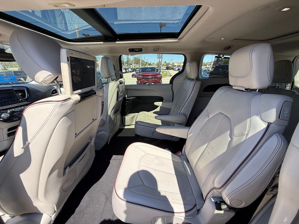 2017 Chrysler Pacifica Limited Crestwood KY