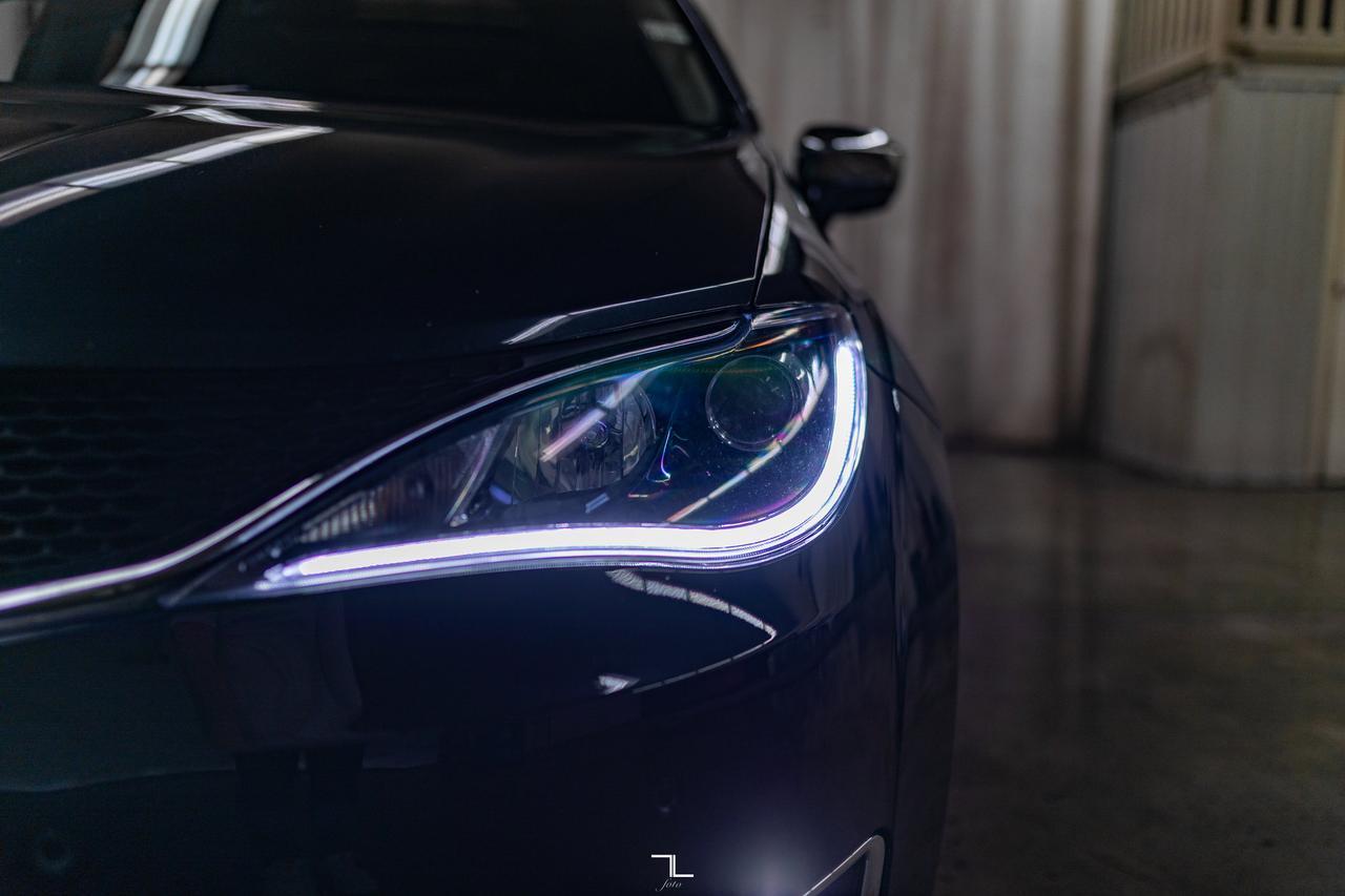 2017 Chrysler Pacifica Limited Leather Roof Nav BCam TV's Red Deer AB